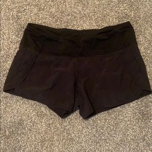 Lululemon shorts!